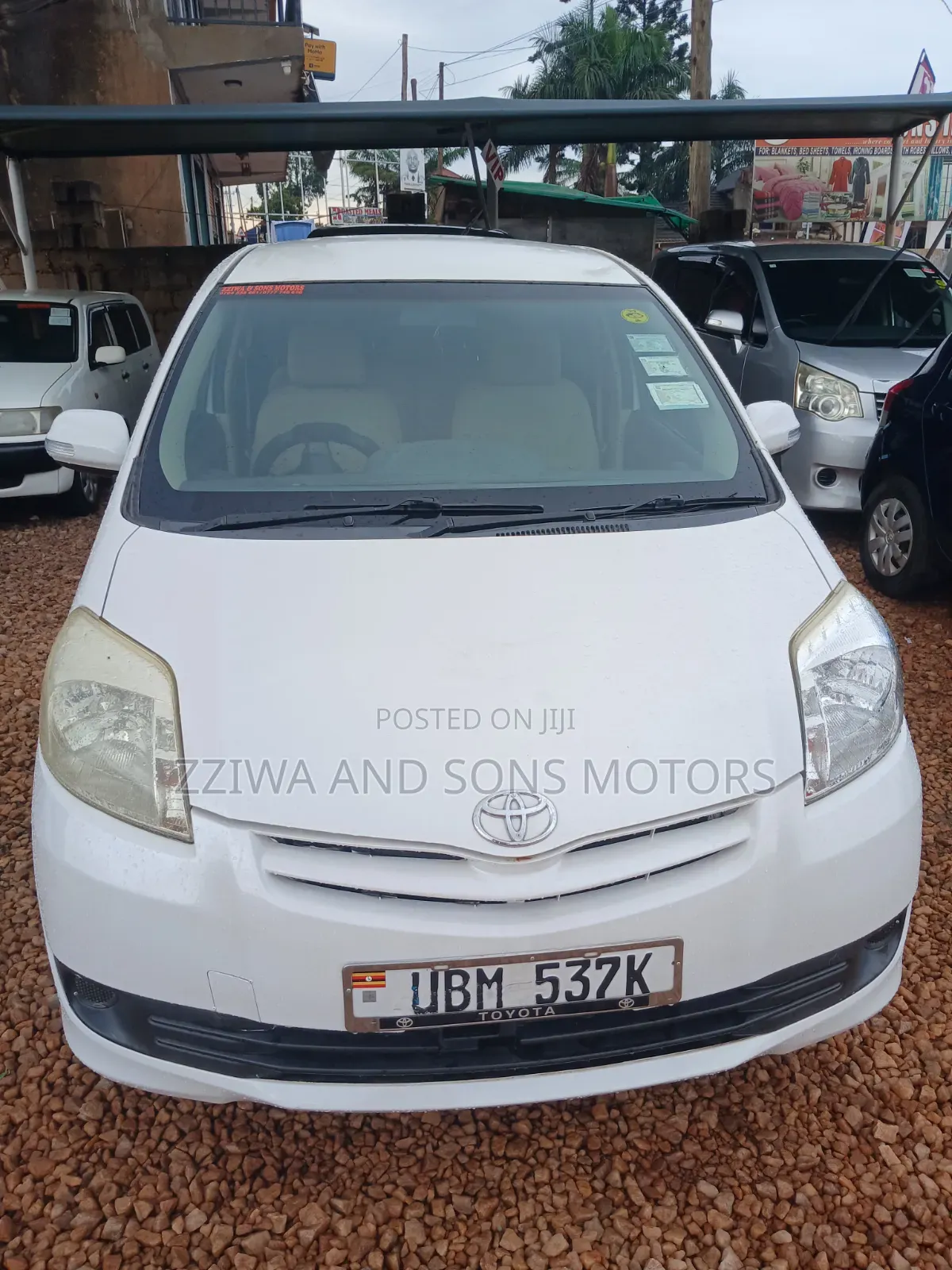 Toyota Passo Sette 1.5 FWD 2012 White