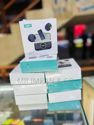 Q81 Wireless Lavalier Microphone System.