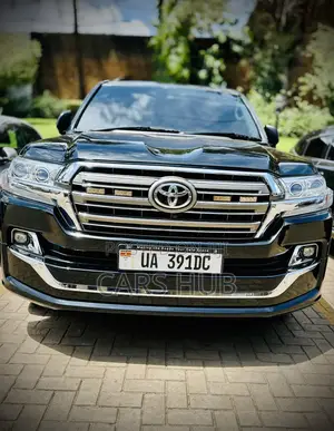 Toyota Land Cruiser 4.6 V8 GXR 2017 Black