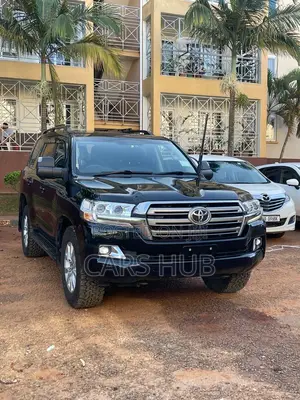 Toyota Land Cruiser 4.6 V8 GX 2020 Black