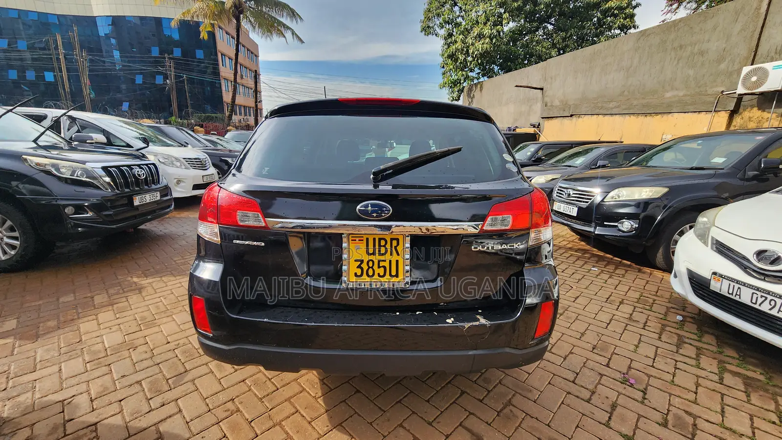 Subaru Outback 2010 Black