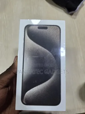 New Apple iPhone 16 Pro Max 256 GB Black