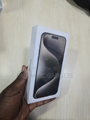 New Apple iPhone 16 Pro Max 256 GB Black
