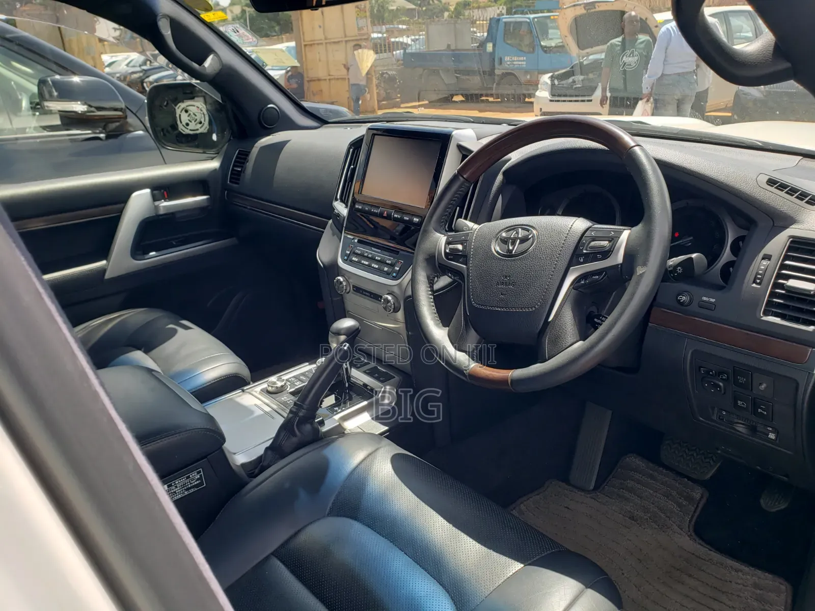 Toyota Land Cruiser Prado 4.0 2017 White