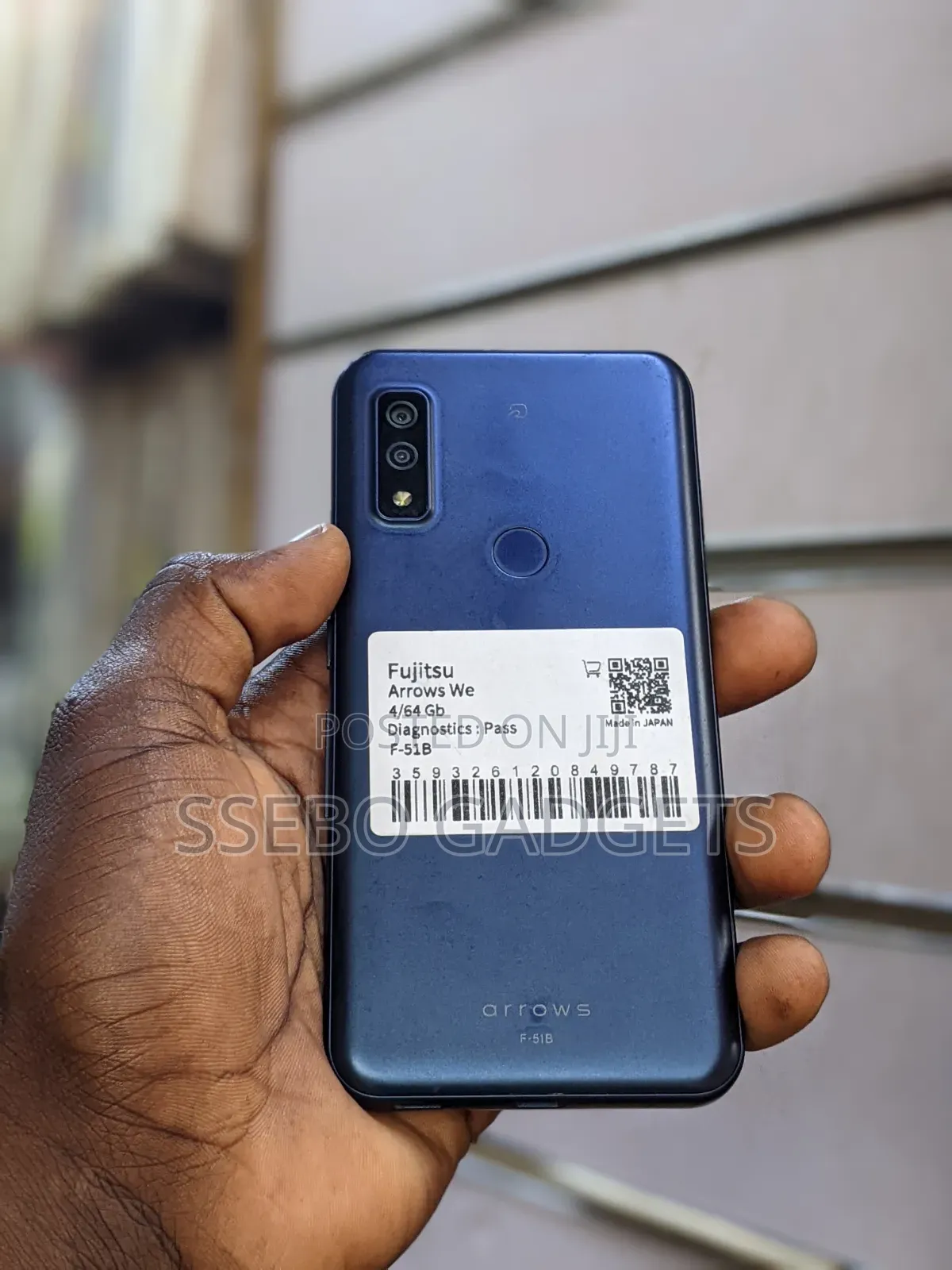 Fujitsu Arrows We F-51B 64 GB Blue