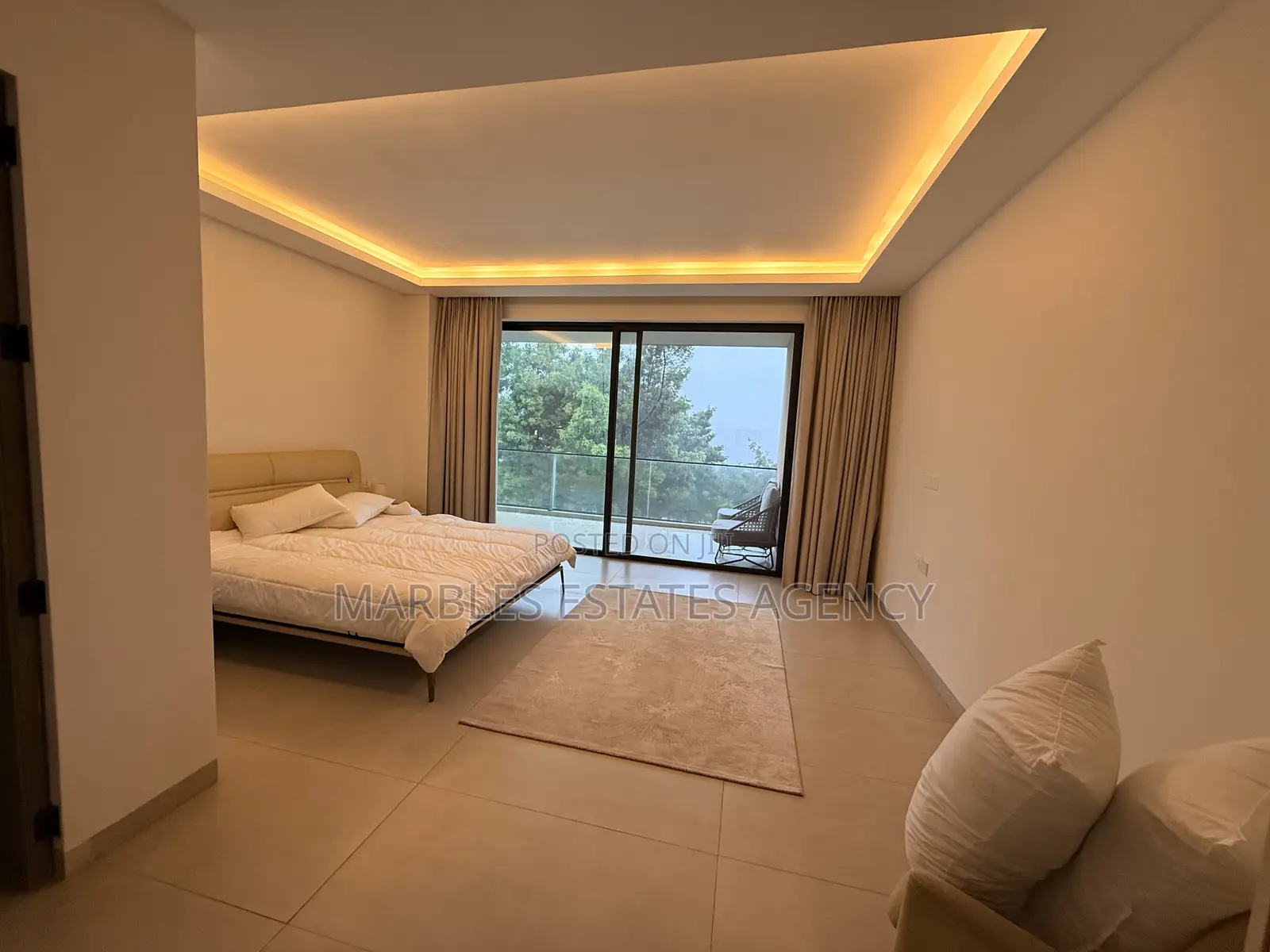 Furnished 3bdrm Penthouse in Kololo, Central Division for rent