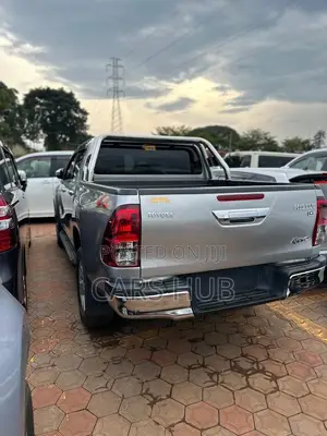 Toyota Hilux Revo Double Cab Deisel 2.8 AWD 2018 Gray