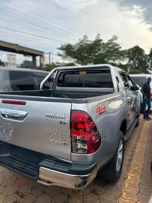 Toyota Hilux Revo Double Cab Deisel 2.8 AWD 2018 Gray