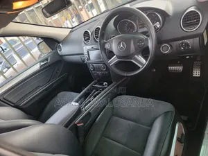Mercedes-Benz M Class 2012 Silver