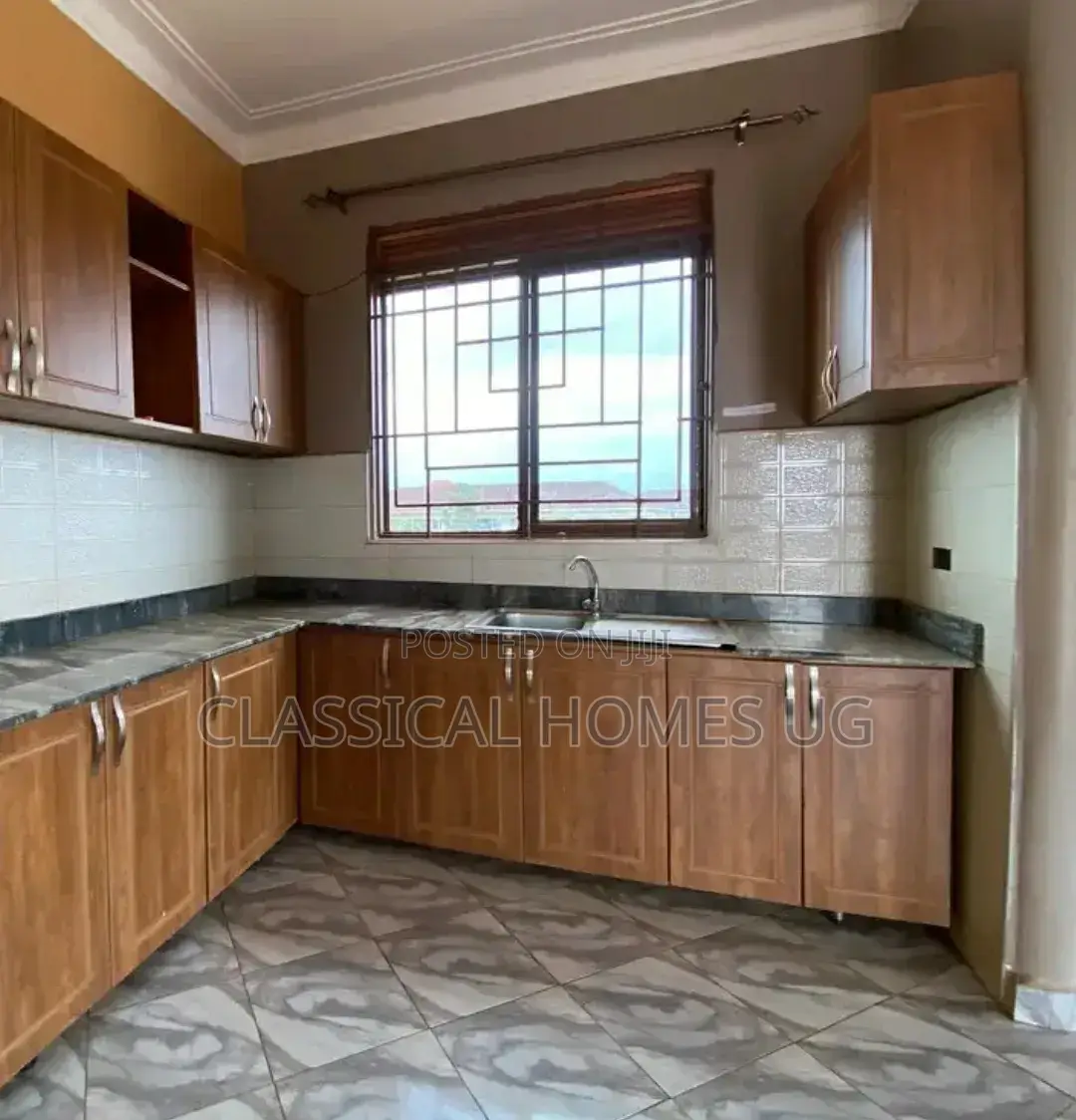 2bdrm Apartment in Muyenga, Central Division for rent