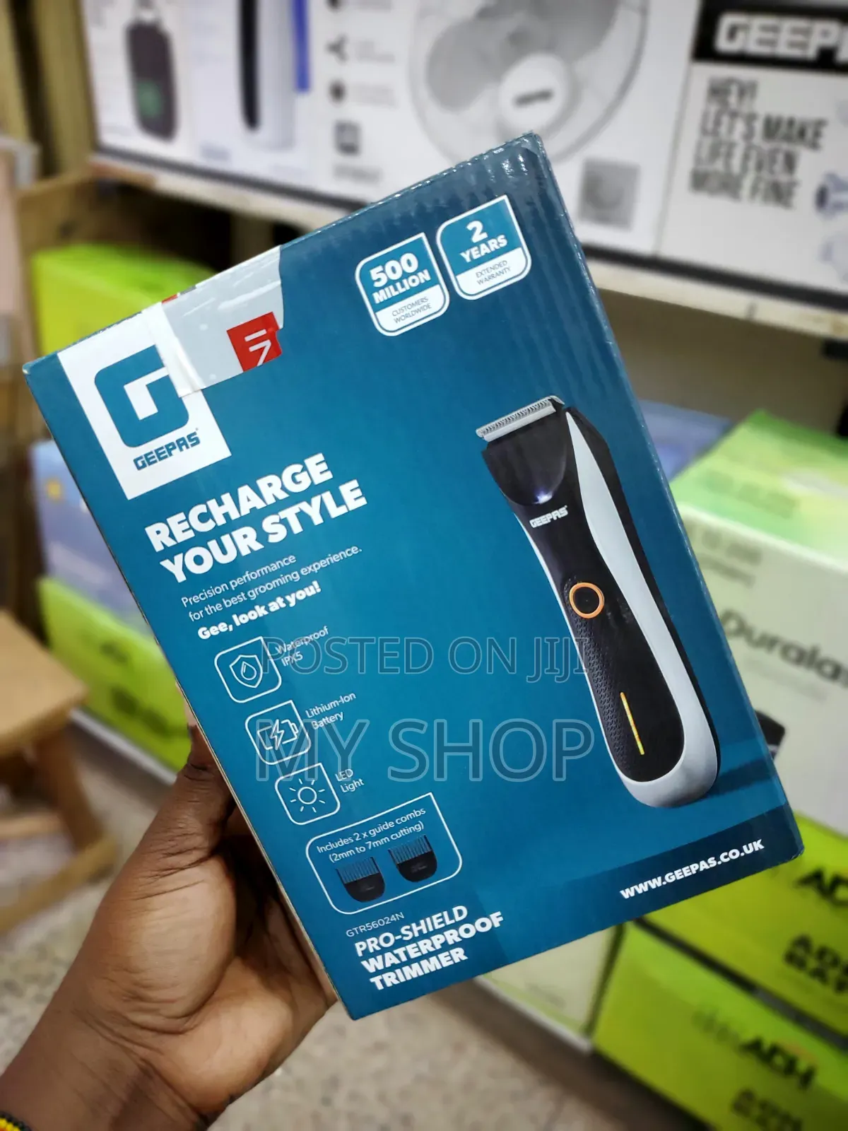 Professional Hair and Beard Trimmer - Clean Shave Every Time