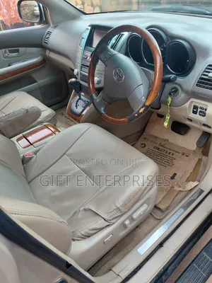 Toyota Harrier 3.0 V6 2005 Beige