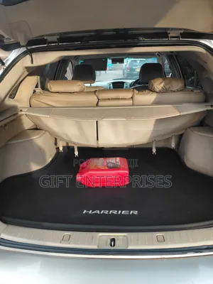 Toyota Harrier 3.0 V6 2005 Beige