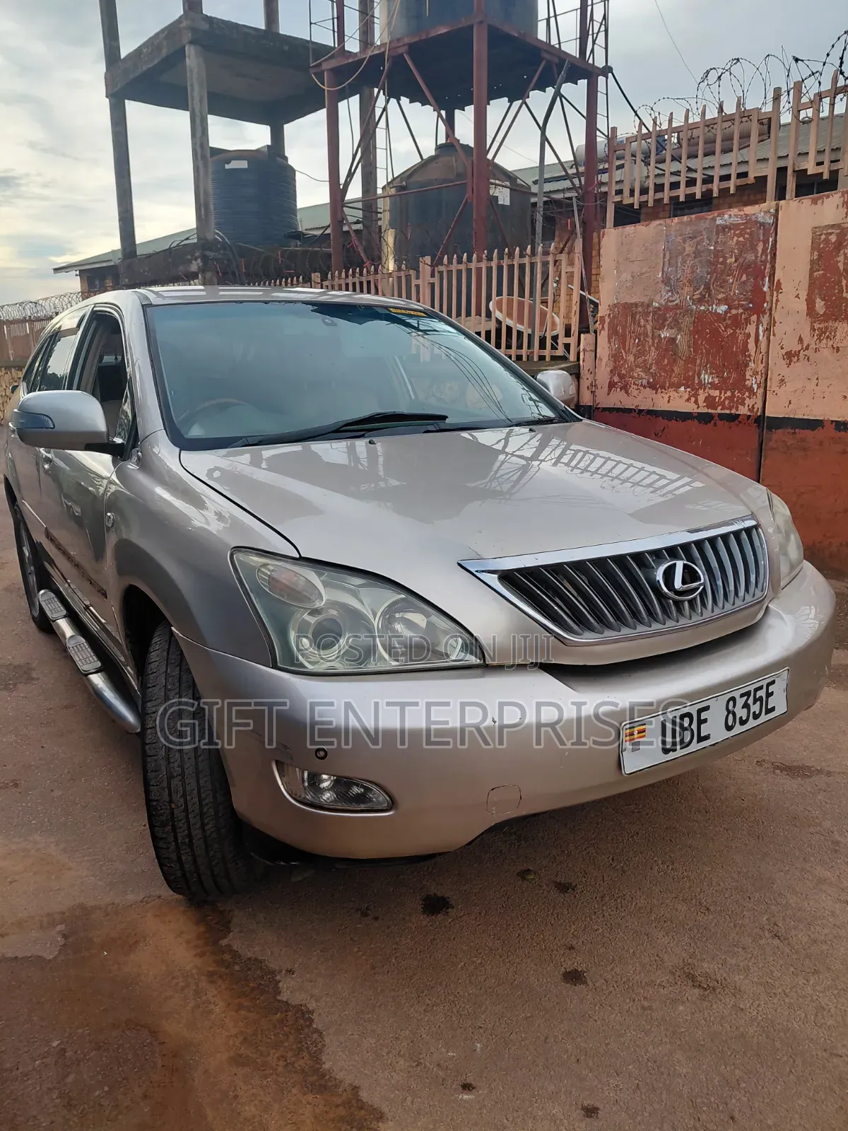 Toyota Harrier 3.0 V6 2005 Beige