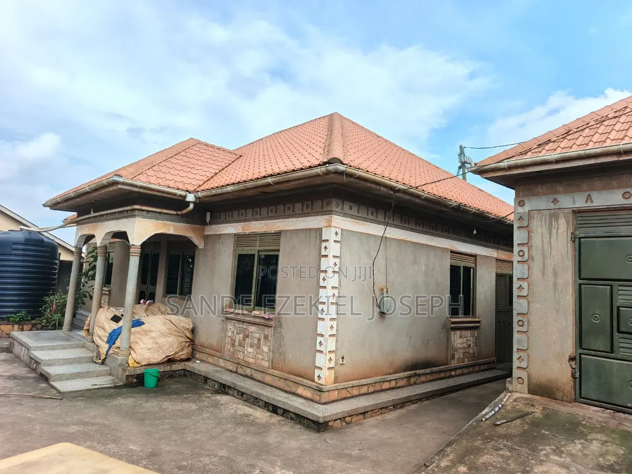 3bdrm Mansion in Seeta-Namuganga for sale