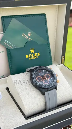 Gray Strap Version of Rolex Cosmograph Timepiece