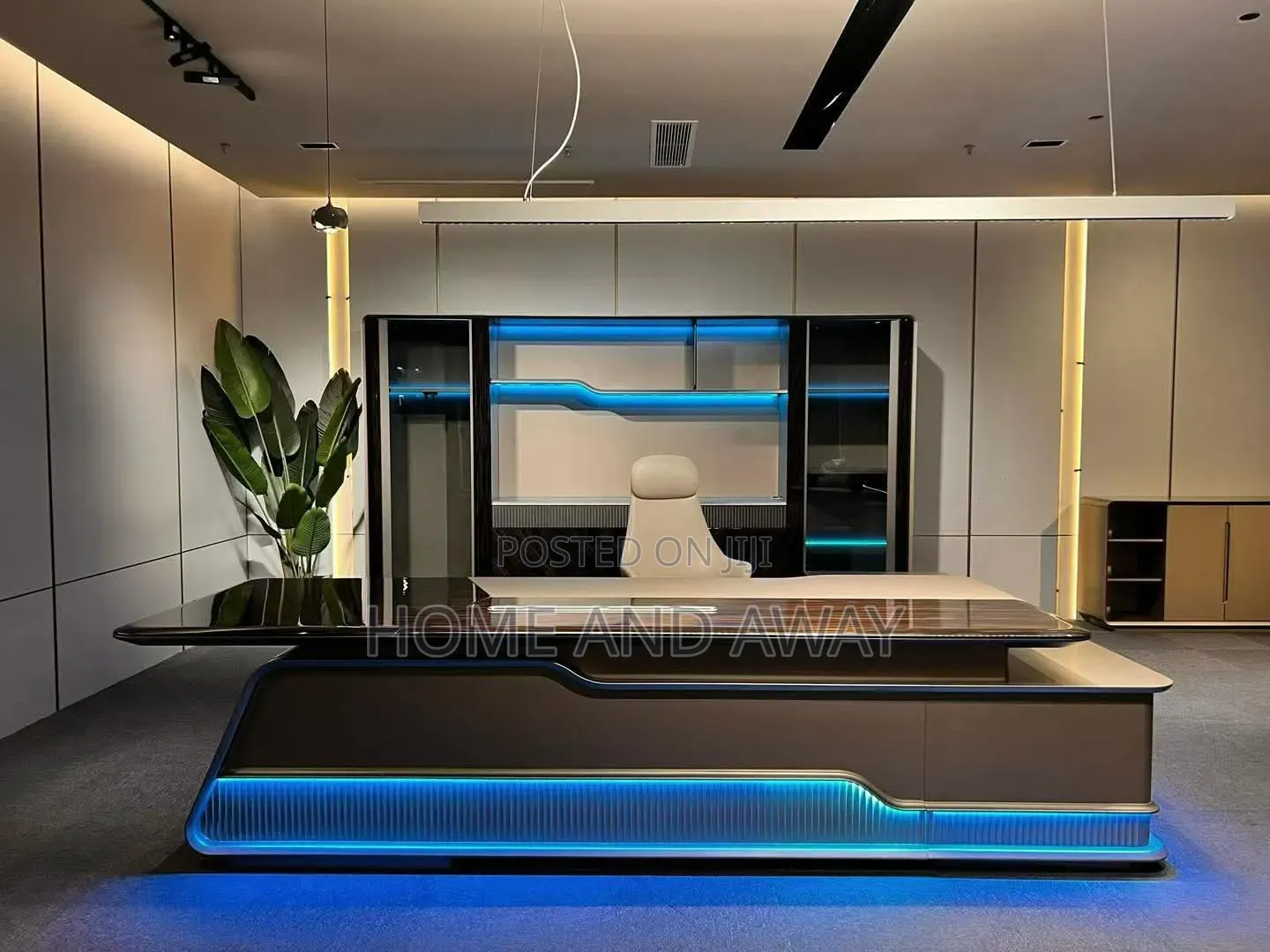 Office Desks/Office Setup Customized Furnishing Services