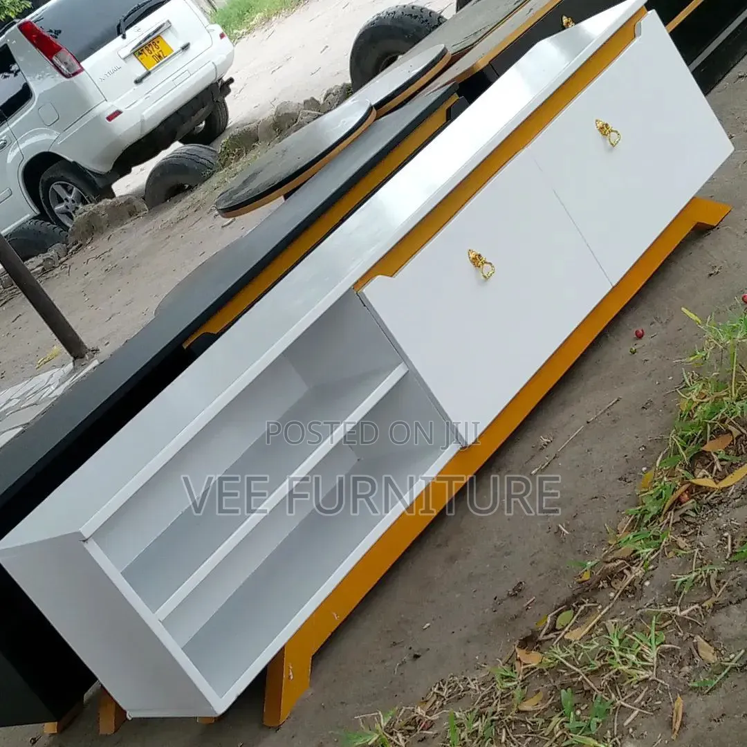 `Executive Tv Unit With Gold Handles – Matte Black Finish