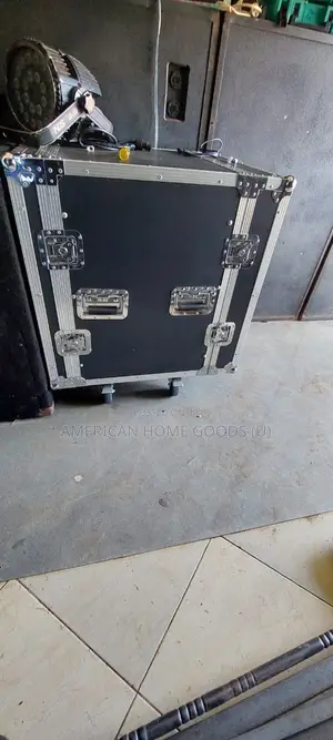 12u Mettallic Amplifier Rack On Wheels