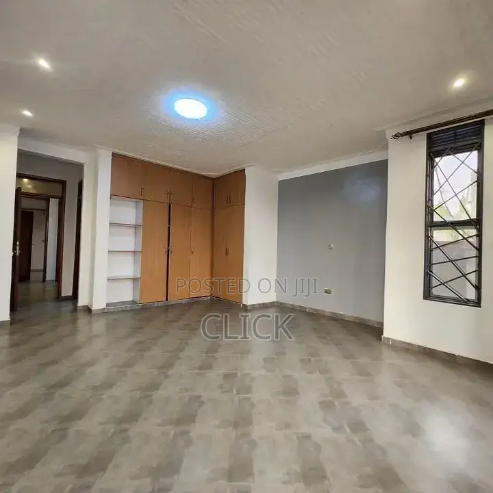 3bdrm Apartment in Ninda, Nakawa for rent