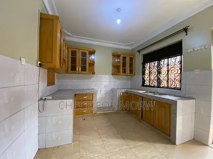 3bdrm Apartment in Ntinda, Nakawa for rent