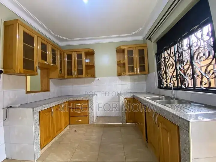 3bdrm Apartment in Ntinda, Nakawa for rent