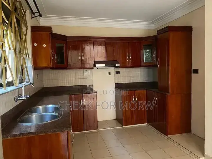 3bdrm Apartment in Bukoto, Nakawa for rent