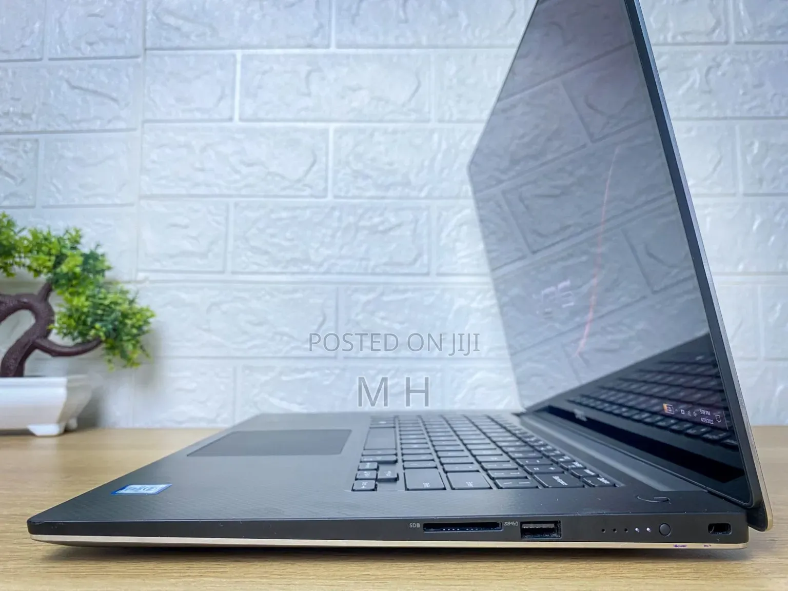 Laptop Dell Precision 5520 16GB Intel Core i7 SSD 512GB