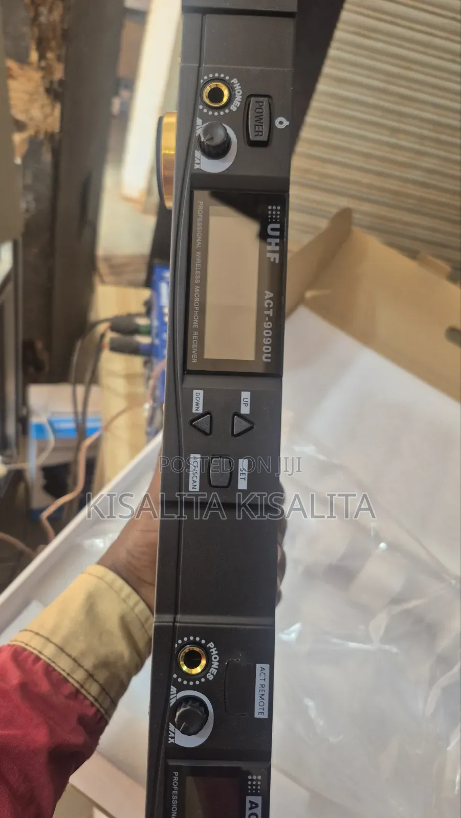 Devon 9090u Wireless Microphone