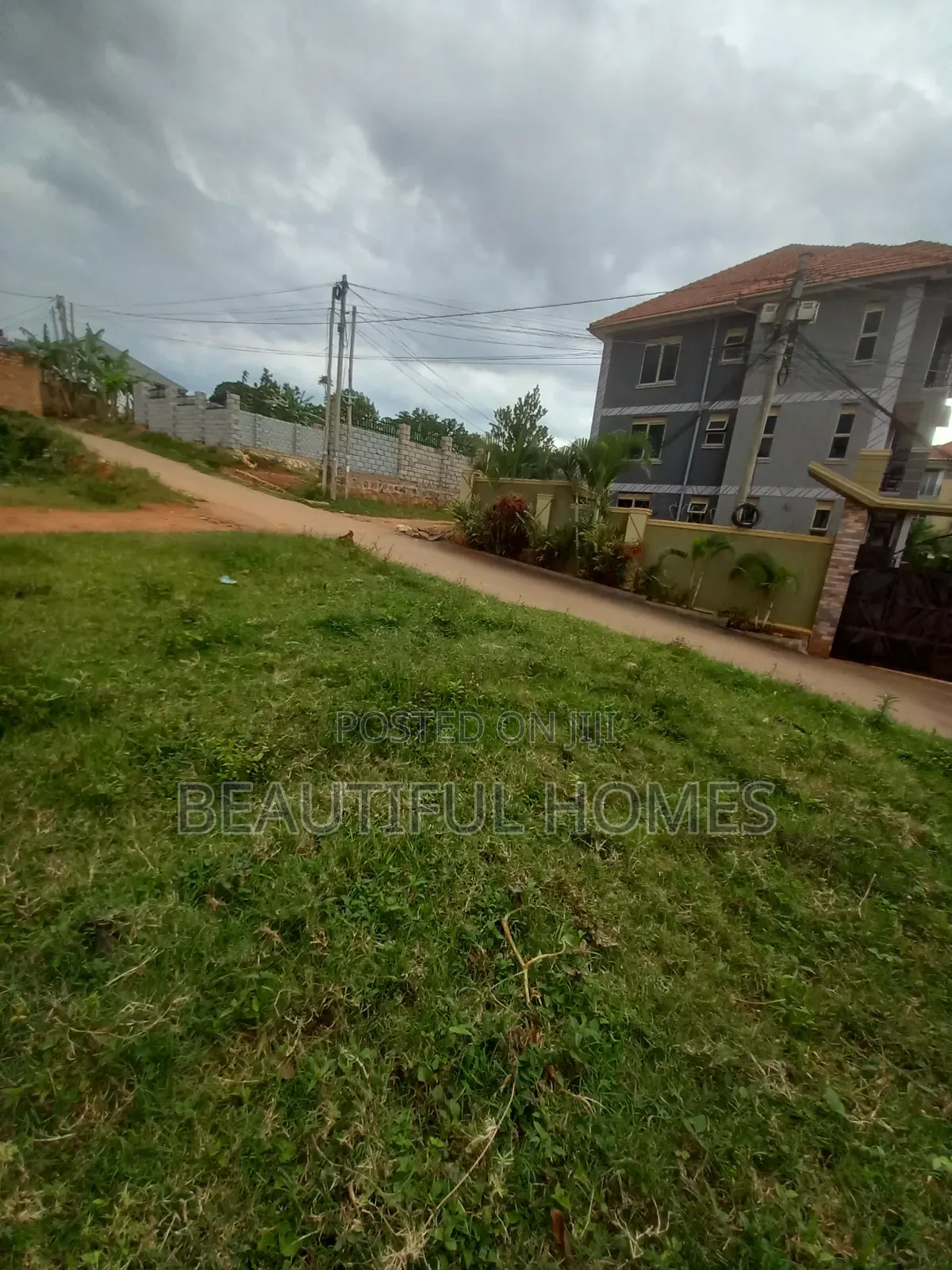 Kyaliwajjara Half Acre Nice Land on Sell