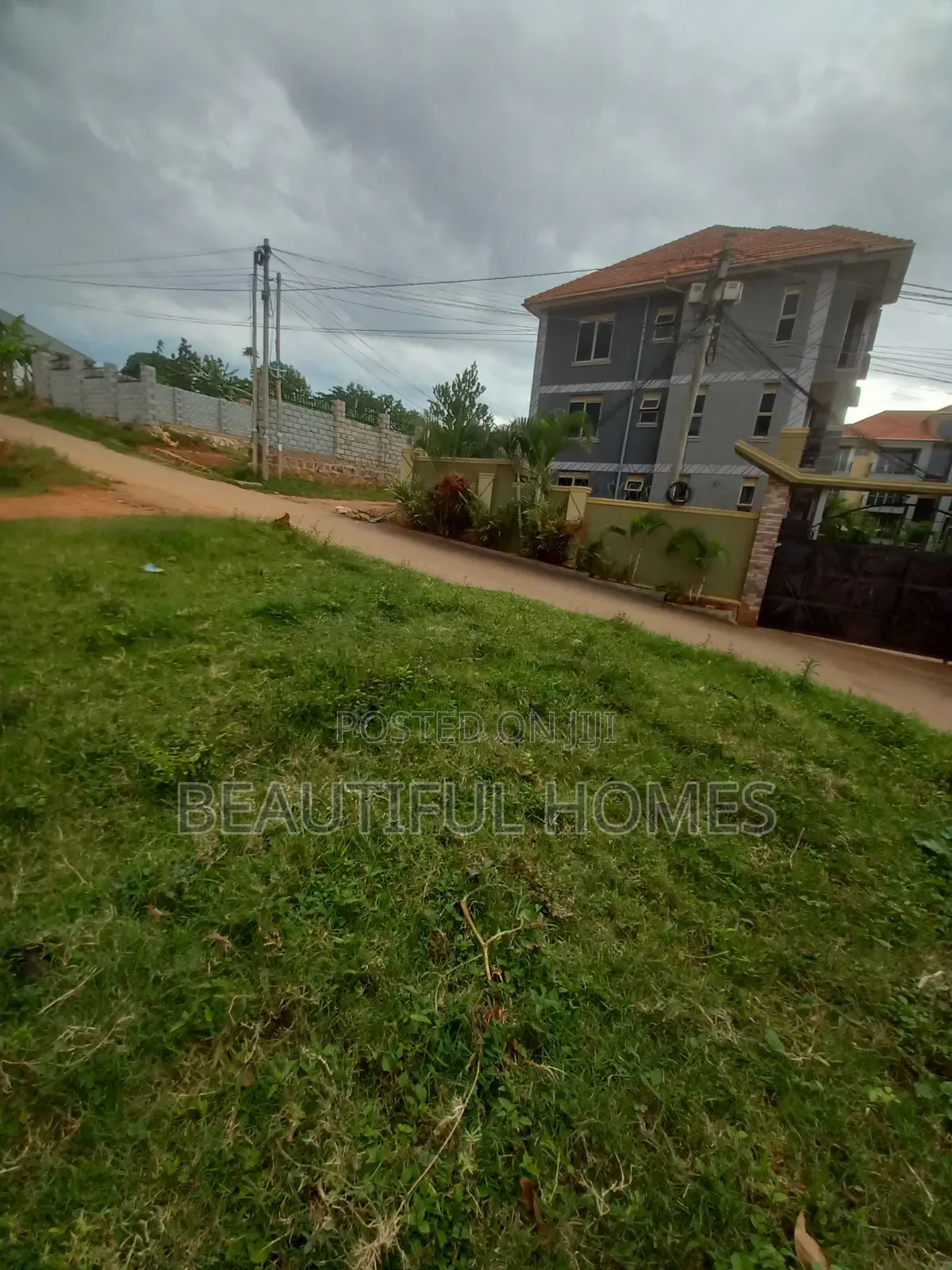 Kyaliwajjara Half Acre Nice Land on Sell