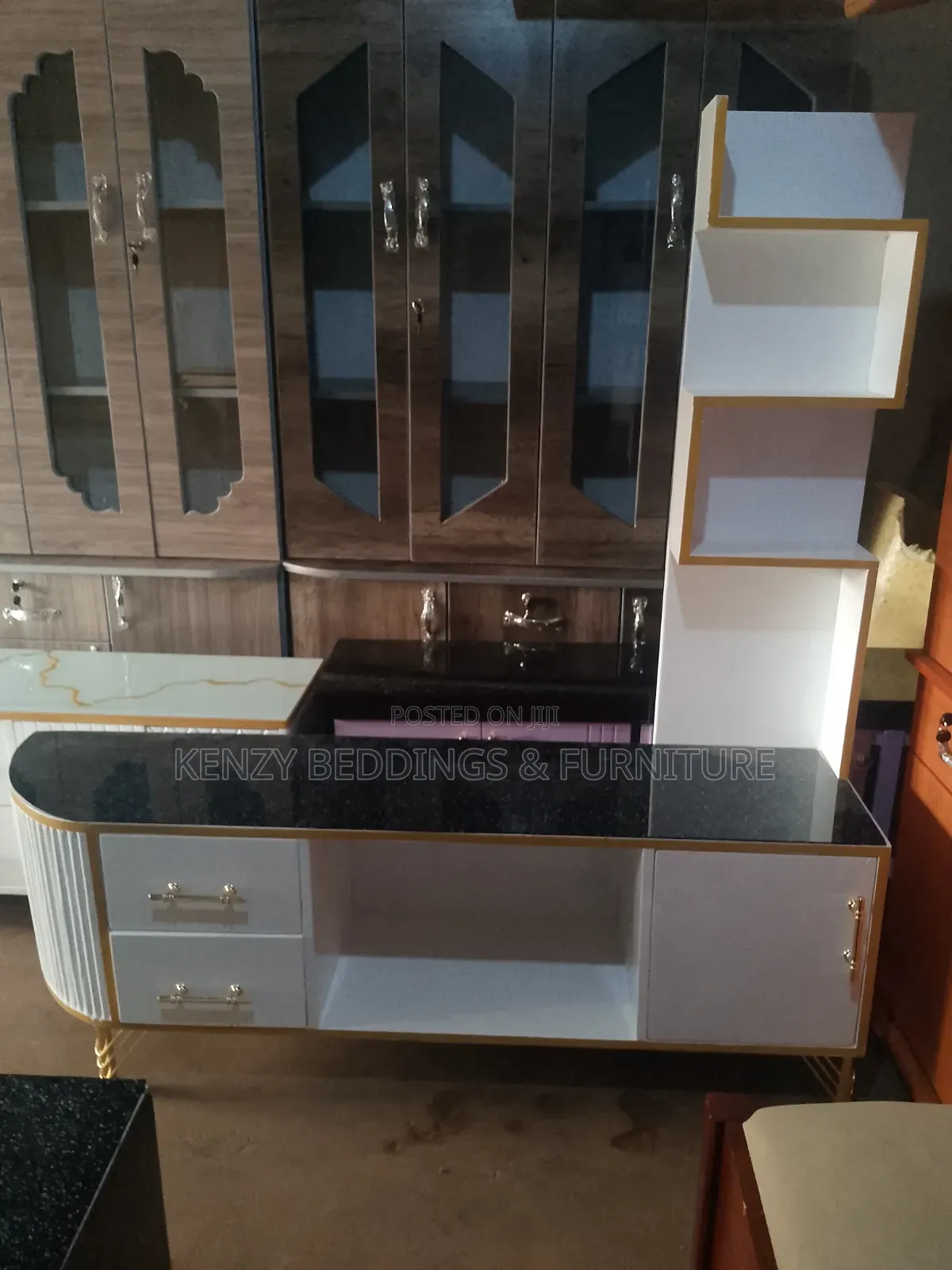 Single Stand Marble Top Tv Stand