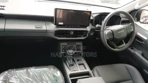 New Toyota Hilux 2025