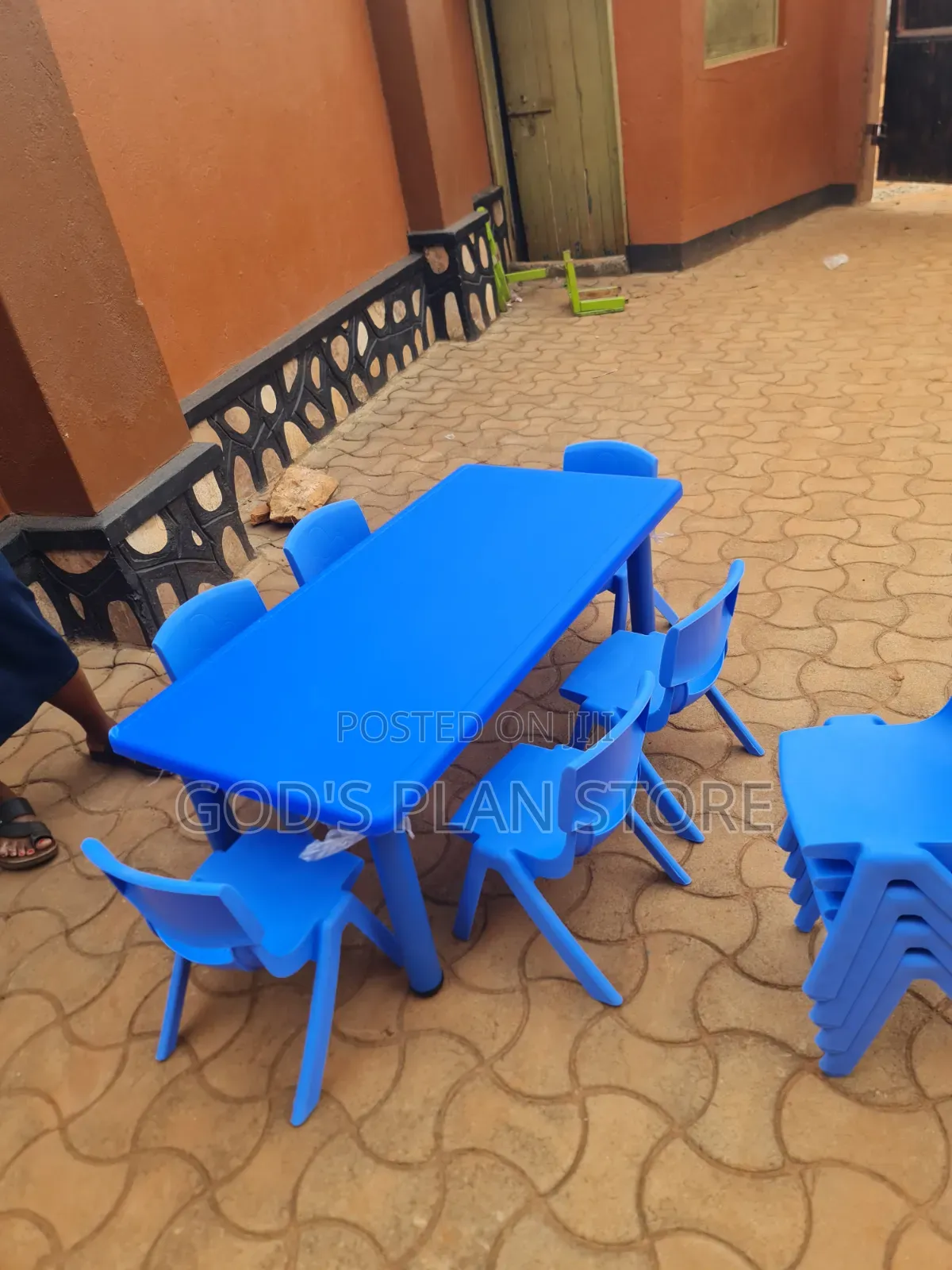Italic Kids Plastic Table and 6chairs Kids Plastic Table and Chairs