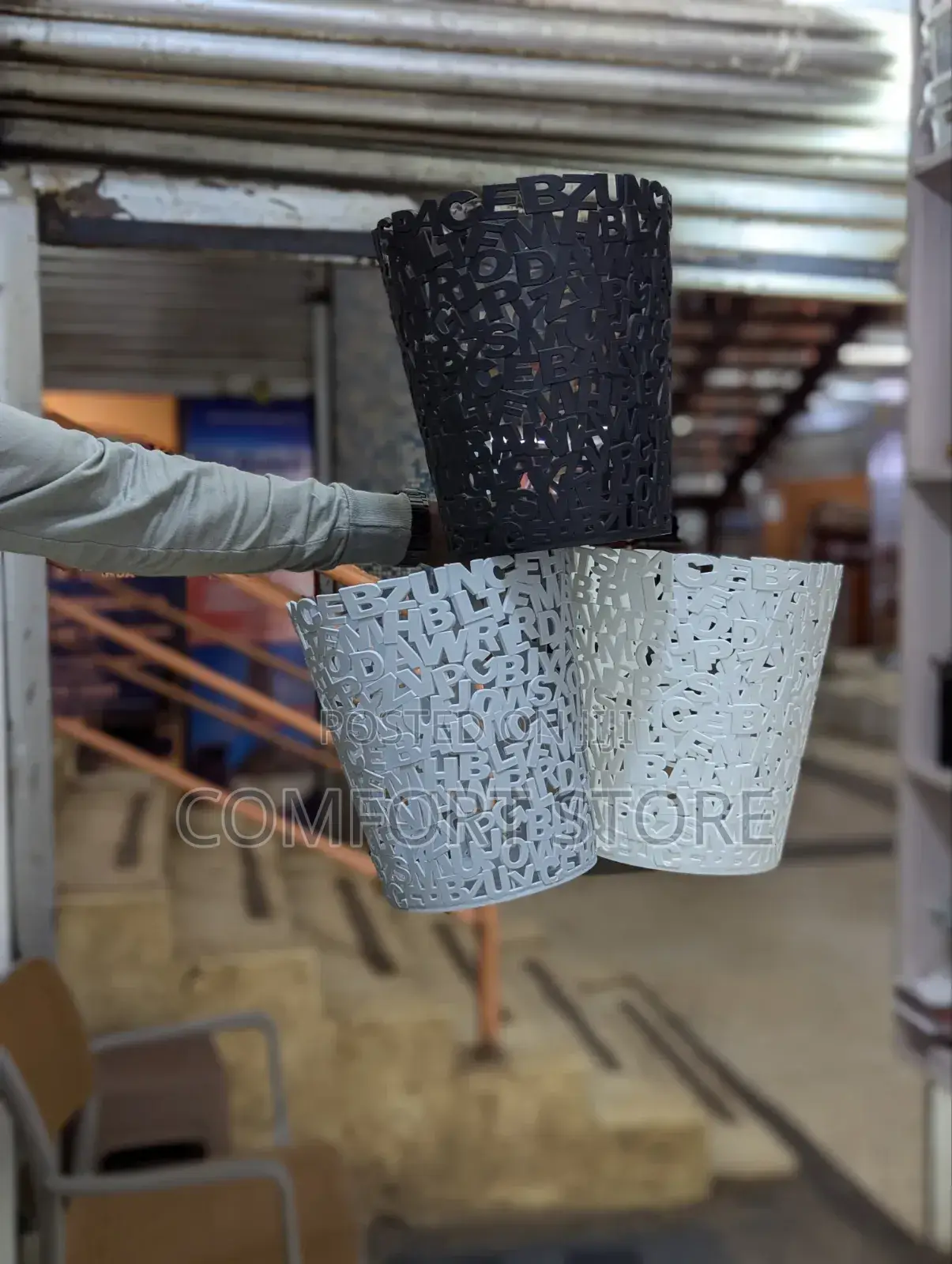 Office And Home Luxury Dust Bins