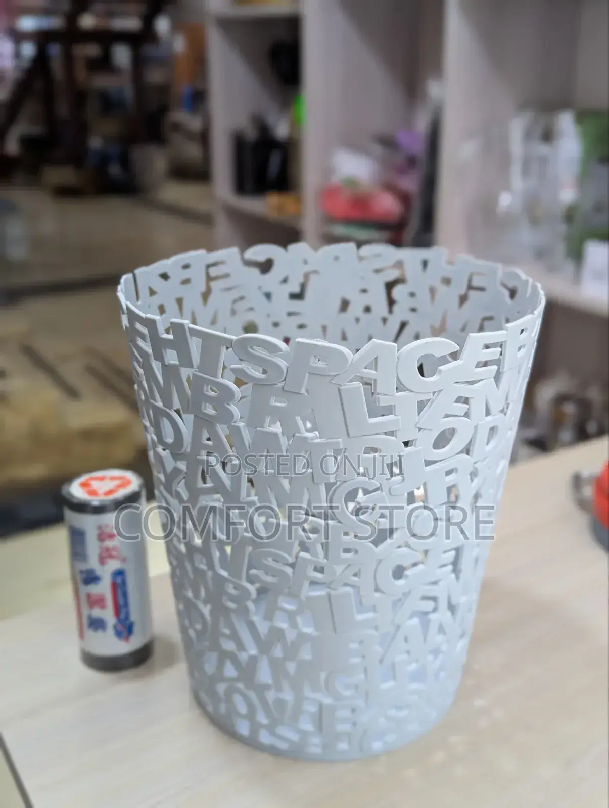 Office And Home Luxury Dust Bins