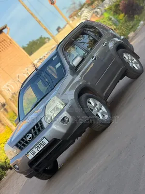 Nissan X-Trail 2012 Gray