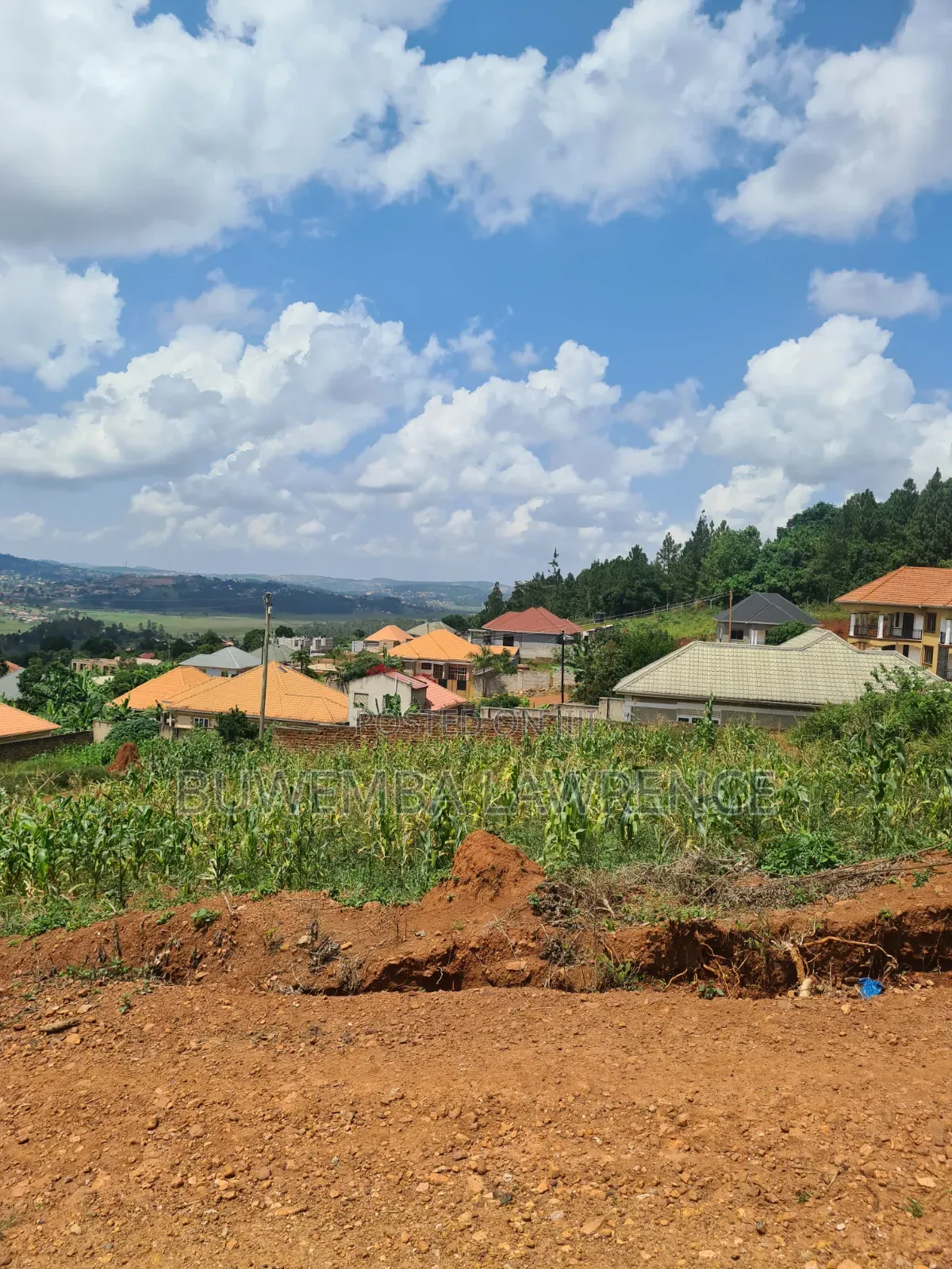 Land for Sale Title at Bwebajja Entebe Road 50x100