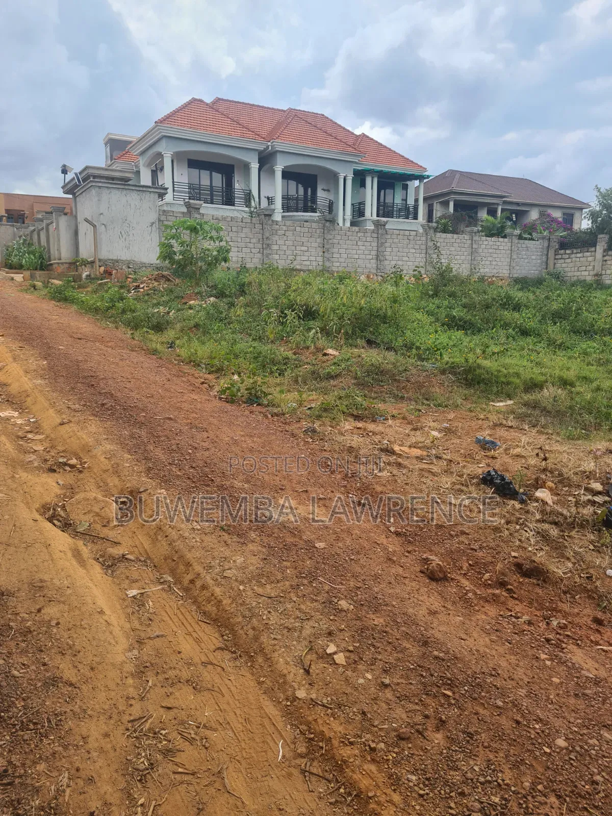 Land for Sale at Seguku Katale Ntebe Road 50x100