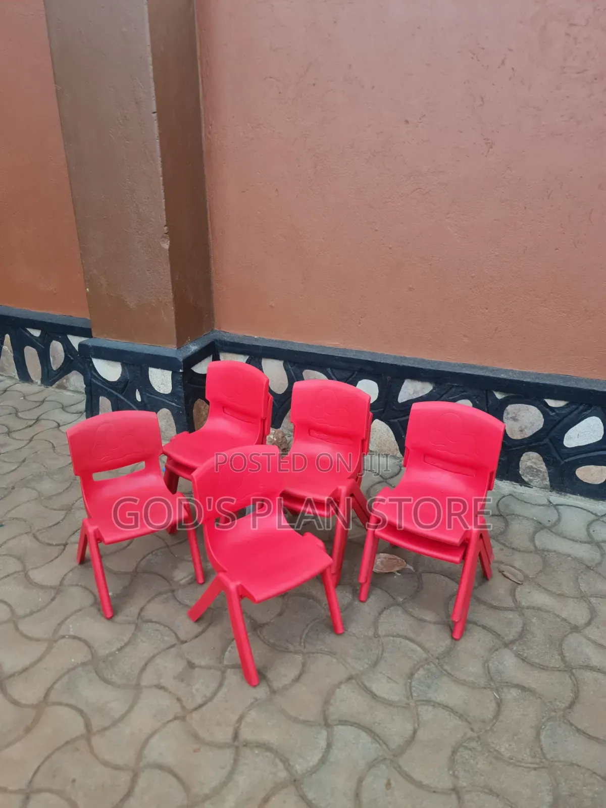Carnegy Avenue Red School Kids Plastic Chairs Kids Plastic Chairs