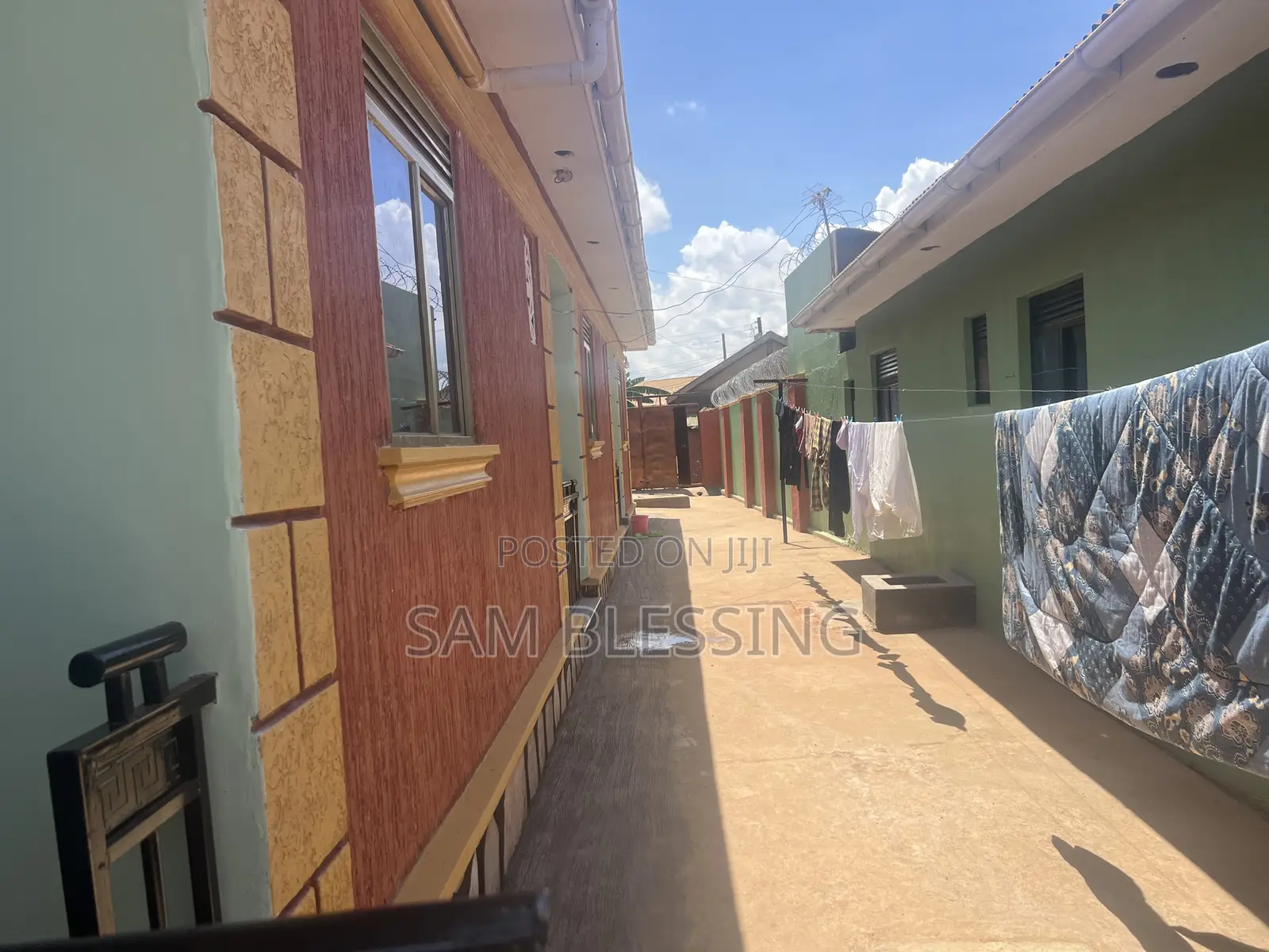 4bdrm Duplex in Nansana, Central Division for sale