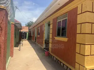 4bdrm Duplex in Nansana, Central Division for sale