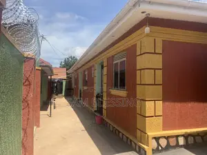 4bdrm Duplex in Nansana, Central Division for sale