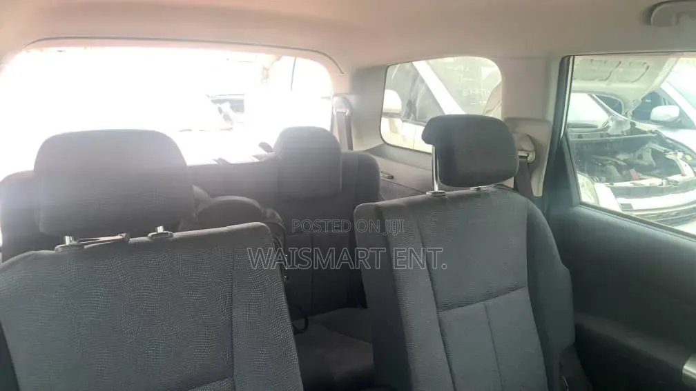Subaru Exiga 2010 Blue