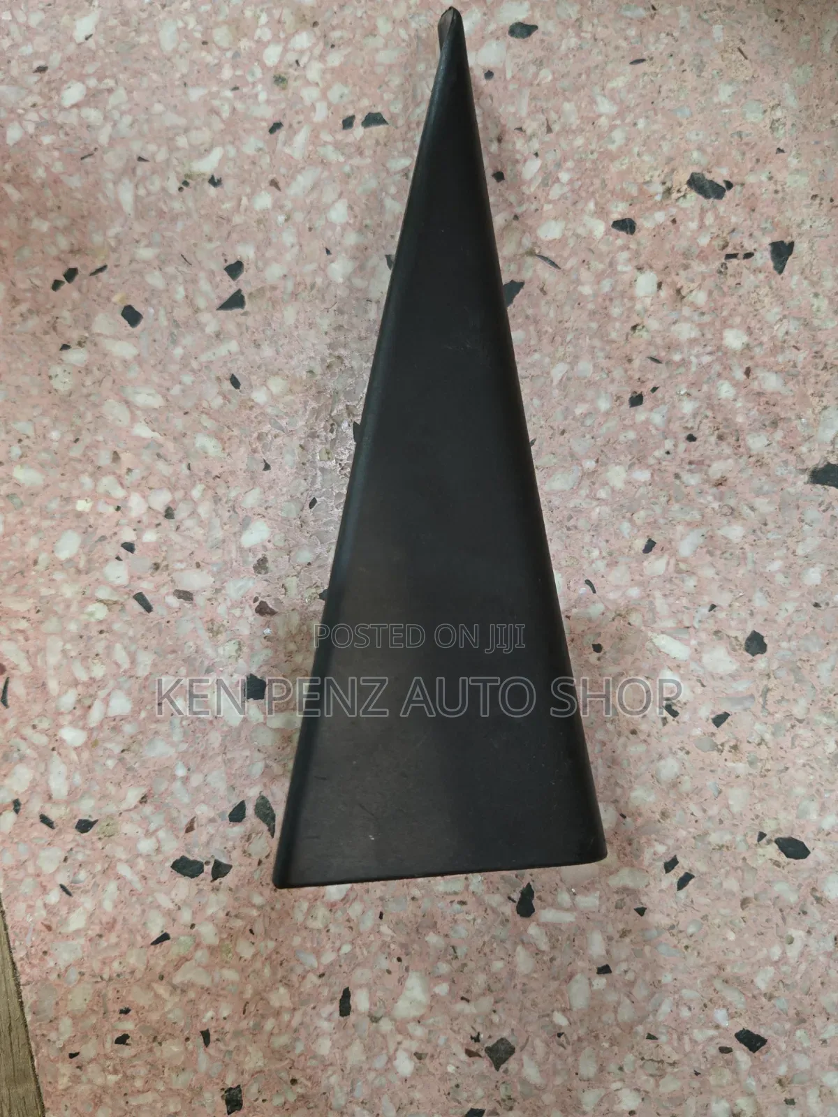 Subaru Forester Sh5 Back Door Trim Pannel