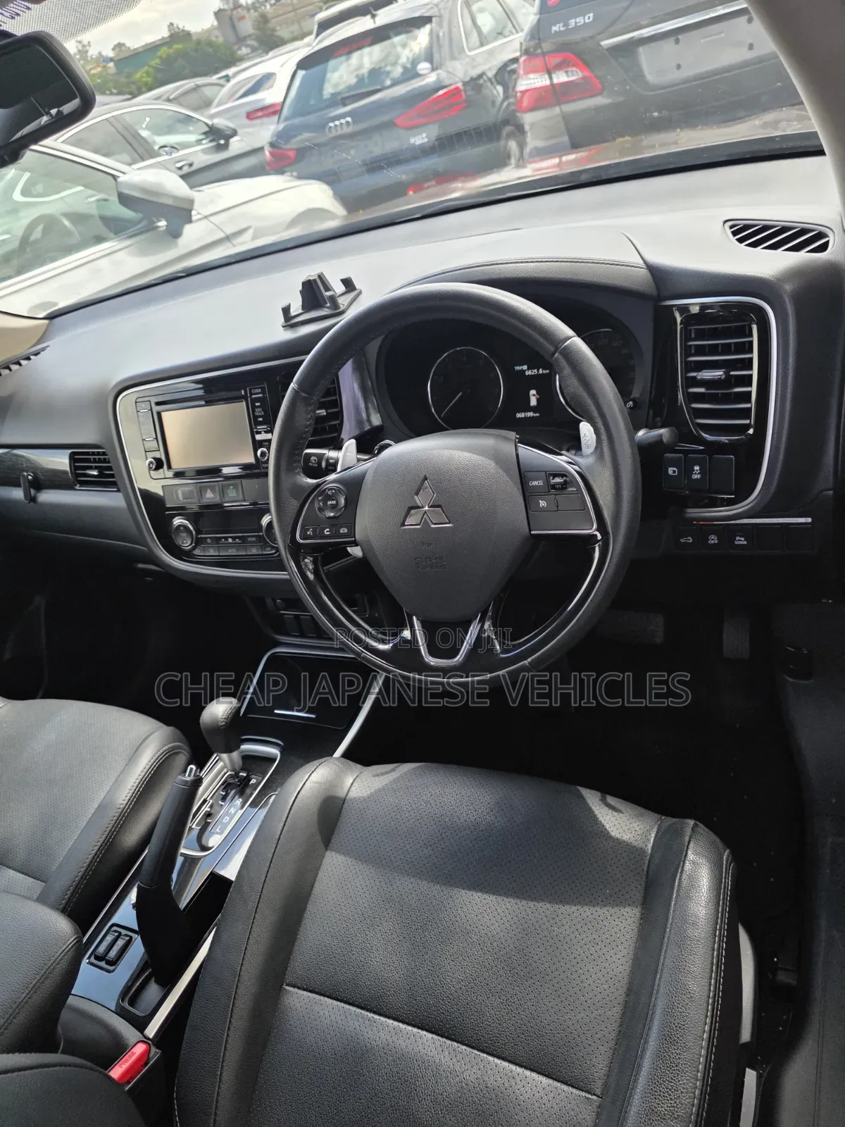 Mitsubishi Outlander SE FWD 2017 Beige