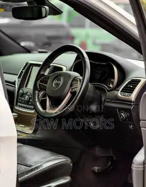 Jeep Grand Cherokee 2017 White