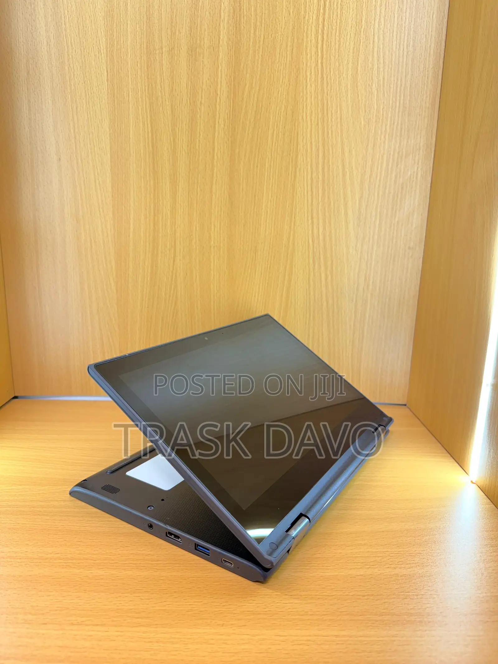 Laptop Lenovo 300e 4GB Intel Celeron SSD 128GB