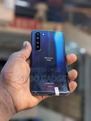 Sharp Aquos R5G 256 GB Silver