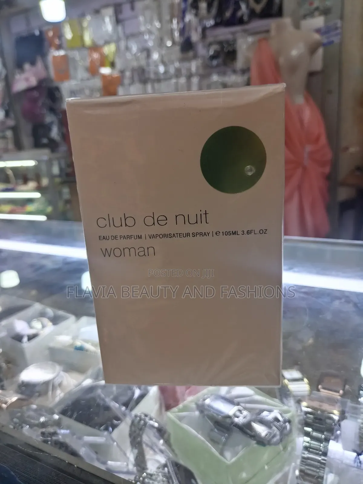Club De Nuit Woman Original